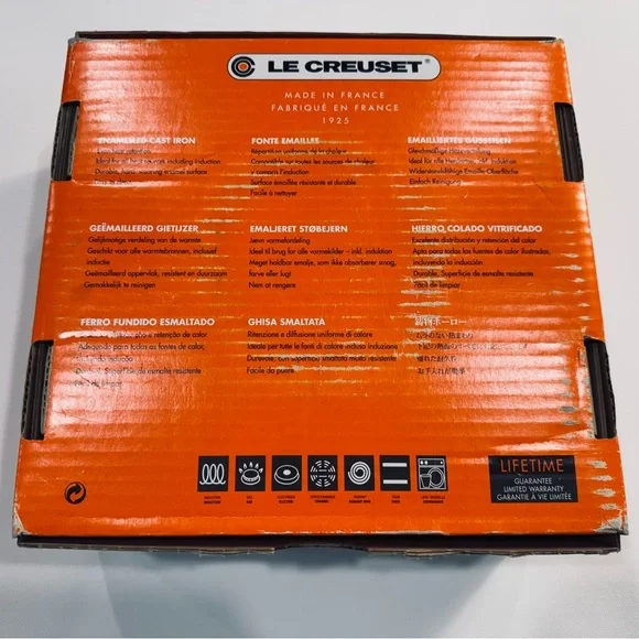 NWT cast iron Cerise Le Creuset Signature Round Stew Pot 2.5 US QTs - Picture 11 of 11